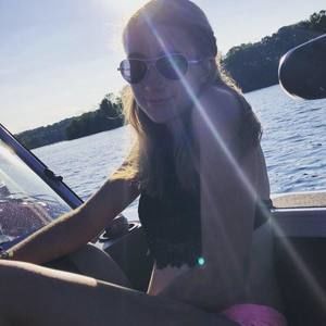 Meet your Posher, Allie